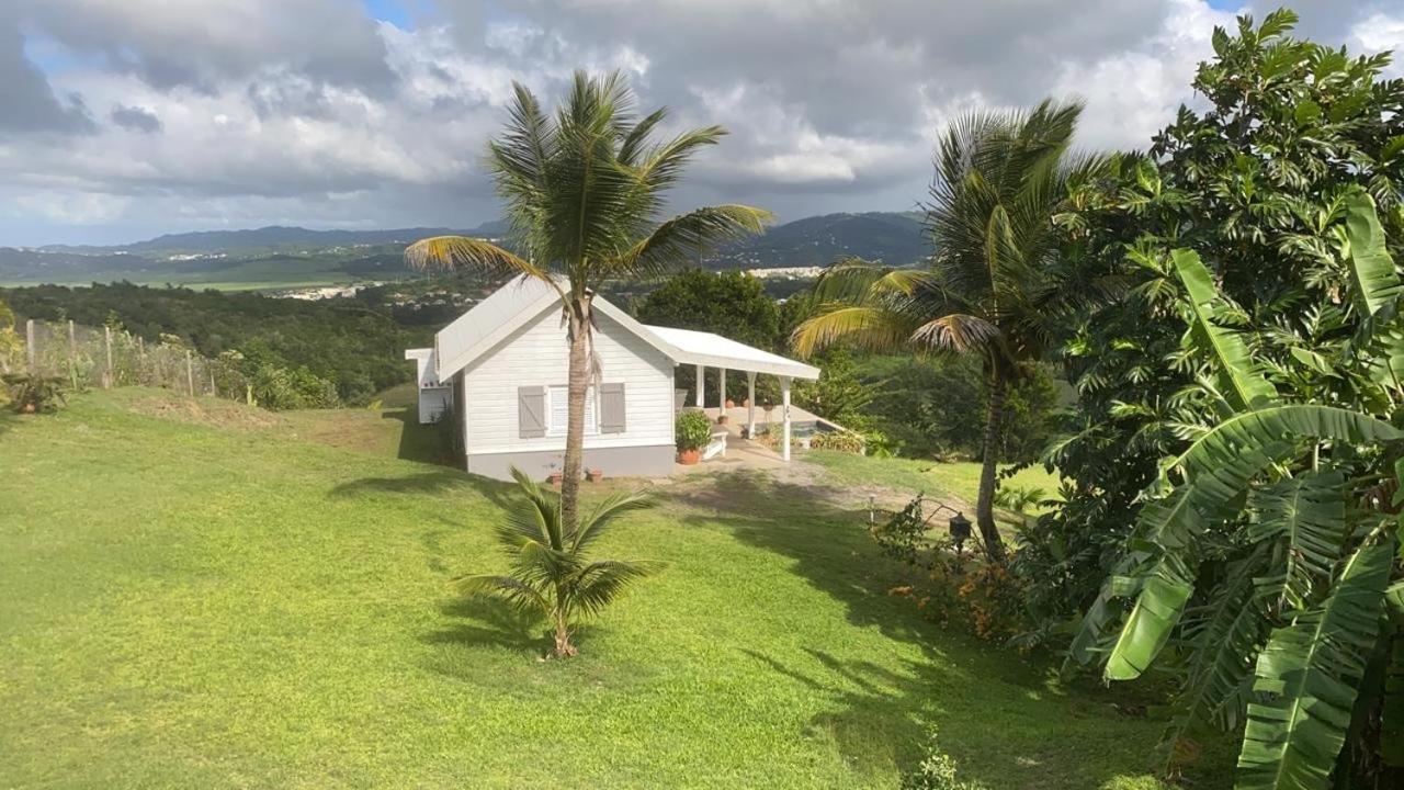 Villa 1 De Standing 80M2 Avec Piscine Et Vue Imprenable Sur La Mer Et Sur La Campagne Riviere-Salee エクステリア 写真